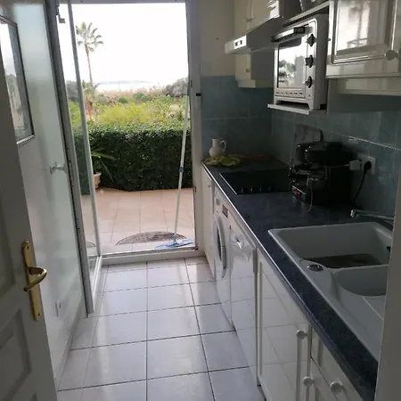 T2 Vue 48m2 Terrasse Parking Piscine Apartment *