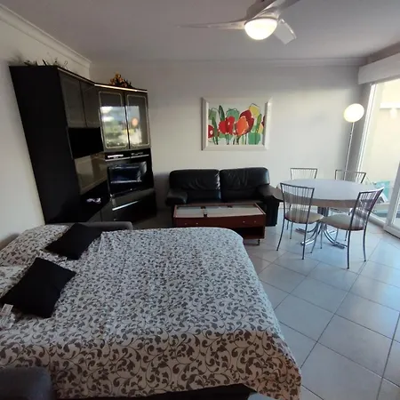 Appartement T2 Vue 48m2 Terrasse Parking Piscine Antibes